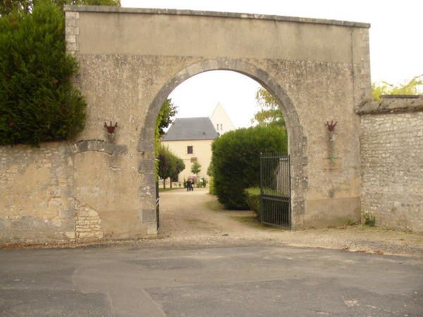 Jolie promenade au hasard des rues lors d'une visite patrimoine à Château-Landon