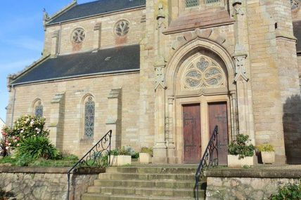 Pleumeur-Gautier : un anonyme offre un orgue à l’église