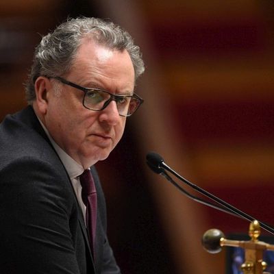 En Direct - Tentative d'incendie du domicile privé du Président de l'Assemblée nationale, Richard Ferrand : Emotion dans toute la classe politique