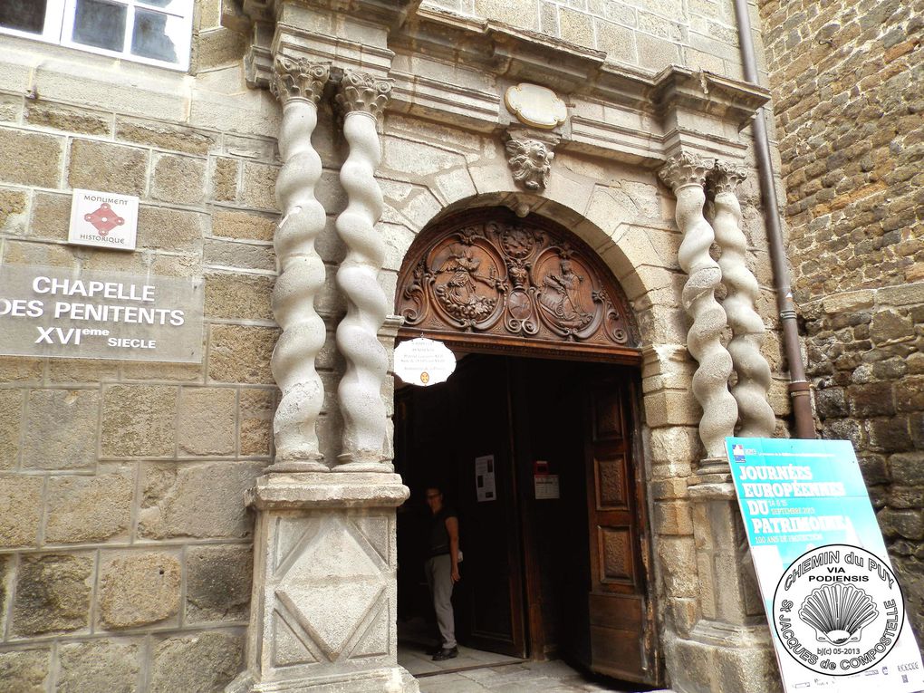 LE PUY en VELAY au fil des portes - VIA PODIENSIS