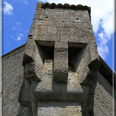 Diaporama église fortifiée de Saint-Laurent-d'Arce