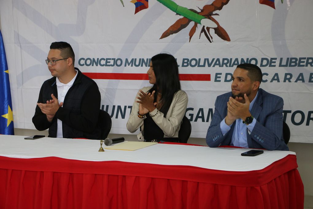 En sesión especial del Consejo Municipal de Libertador reconocen a  dirigentes universitarios de Carabobo  