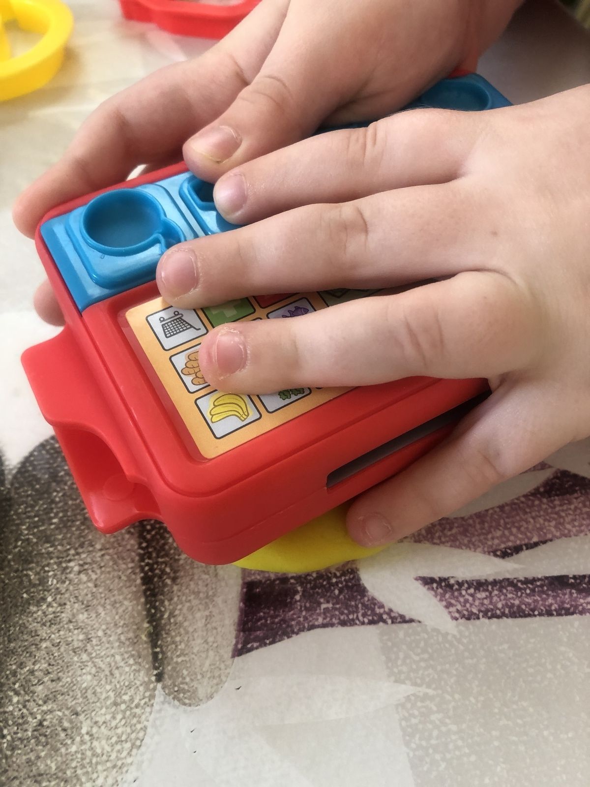 Caisse enregistreuse Play-Doh : c'est toi le patron ! 