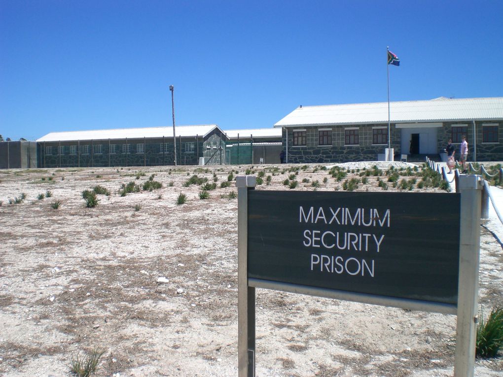 Retour en Afrique du Sud pour un "petit" tournage et enfin pouvoir se rendre a Robben Island.