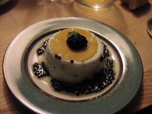 OEUF A LA NEIGE AU CAVIAR D'AQUITAINE