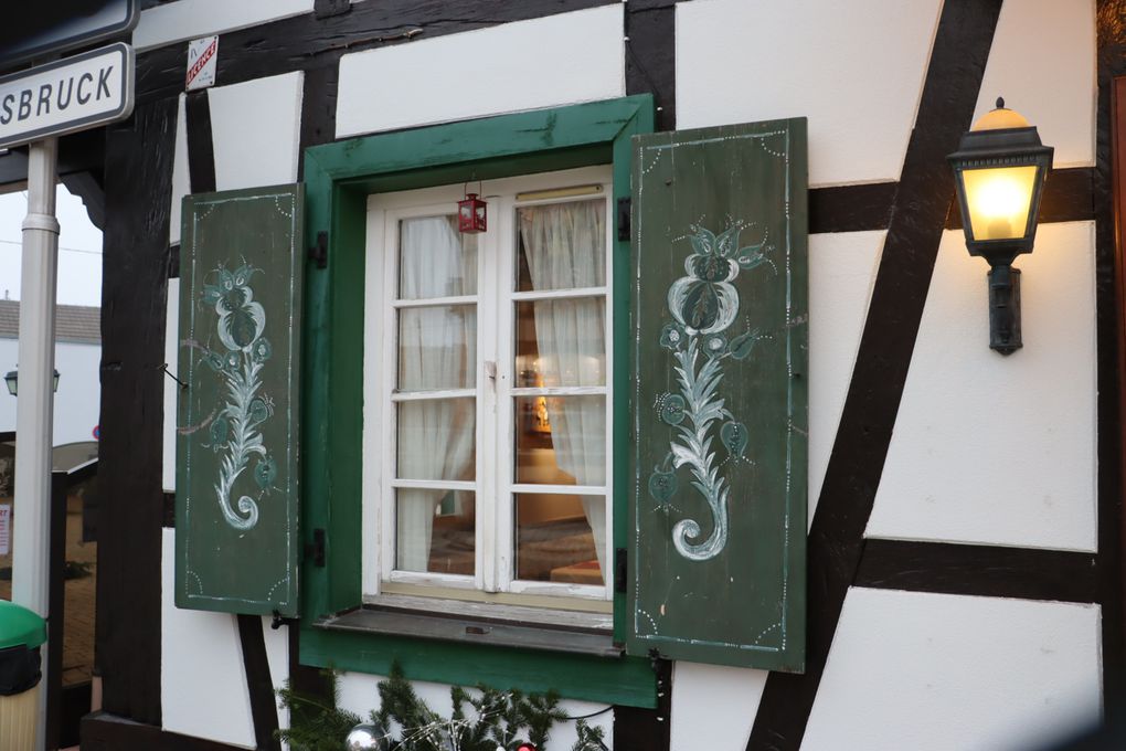 Sentier des crèches d'Alsace du Nord: Soufflenheim  , Hatten