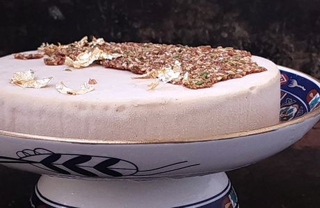 Gâteau glacé au caramel et à l'anis
