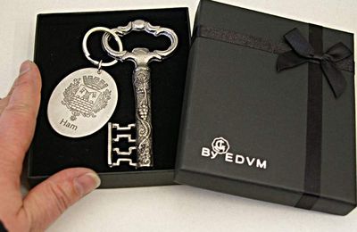 Remettre ou recevoir les clefs de la ville