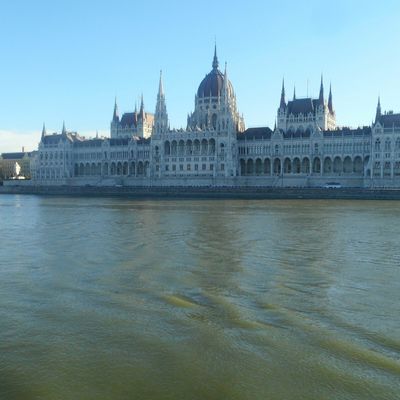 Majestueuse arrivée à Budapest