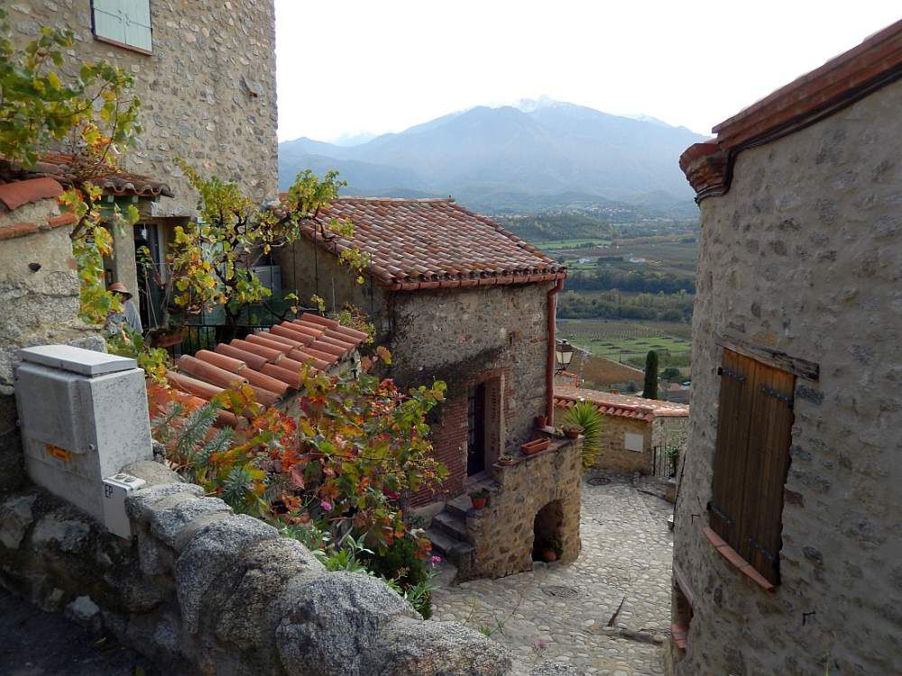 EUS un village escalier de la vallée du Conflent