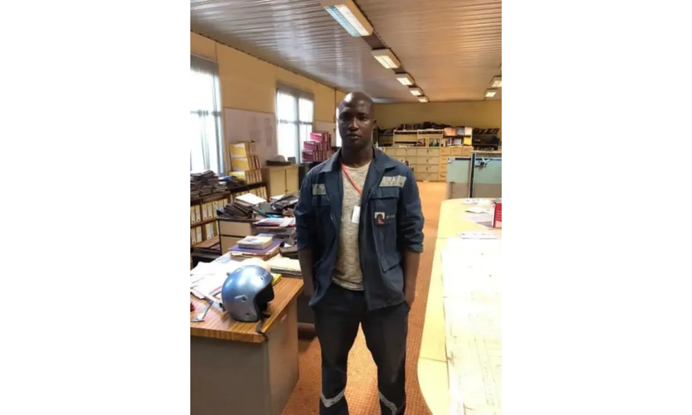 PREPARATION DU BREVET : MR DJIBA KEITA DONNE SON TEMPS LIBRE POUR LES ELEVES DU COLLEGE HADJA M'MAH