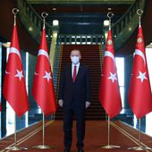 Erdogan refute "le language de la menace" et s'en prend à Macron