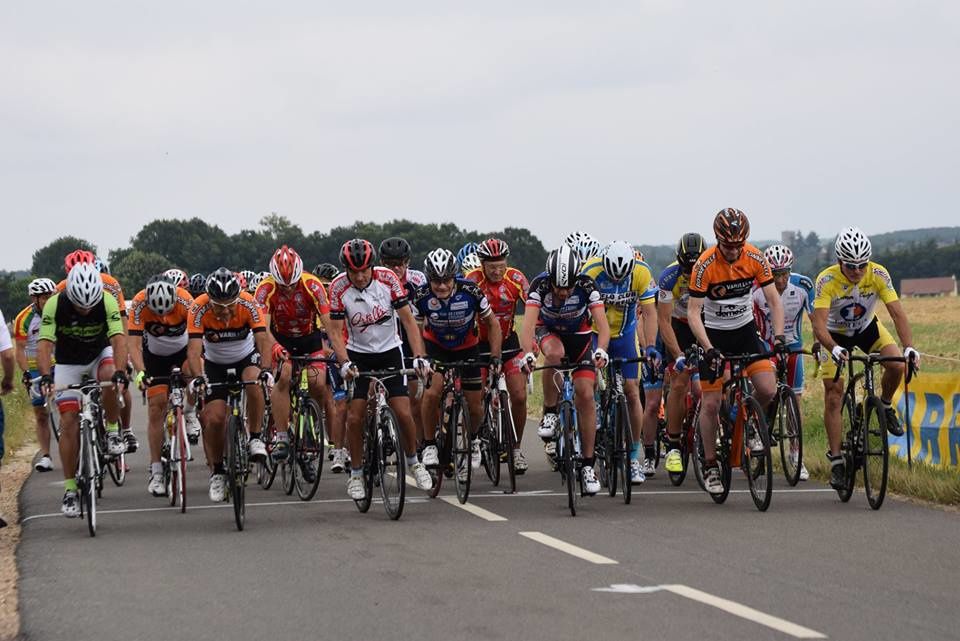 Les résultats et les photos des courses de St Lubin des Joncherets (28)