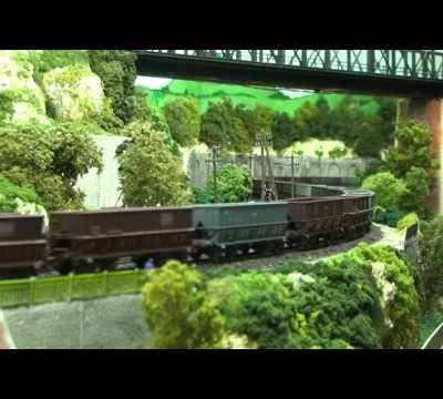 Train miniature HO Chalindrais ligne 2 (2ème réseau d'André Gay) vidéo 36