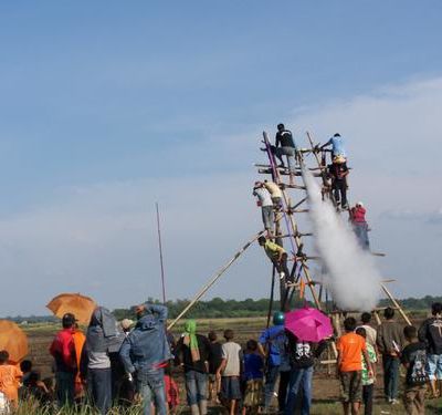 rocket festival et Vang Vieng