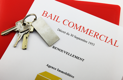 Bail commercial - La taxe foncière récupérée auprès du preneur constitue un facteur de diminution de la valeur locative