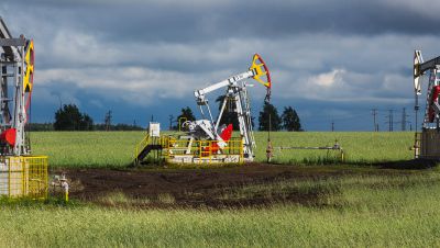 Nouvelle taxe en vue sur les futures explorations, que l'on va interdire, d'hydrocarbures!!!??? Voilà qui me laisse interdit!