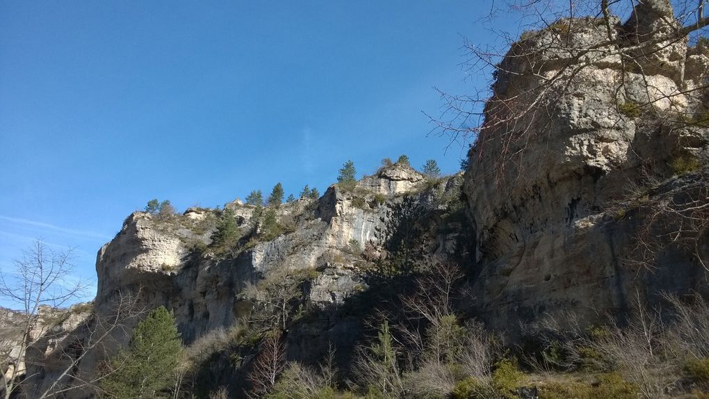 Aveyron/Lozere - 2 jours (cascade, cols, cirques, gorges, chateaux)