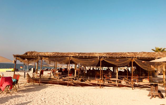 Tent Jumeirah : le beach restaurant le plus original de Dubaï