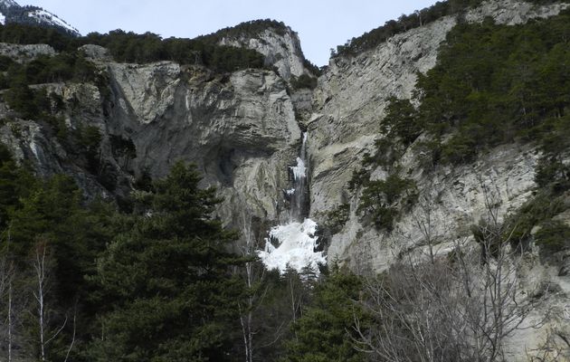 la cascade de St Benoit