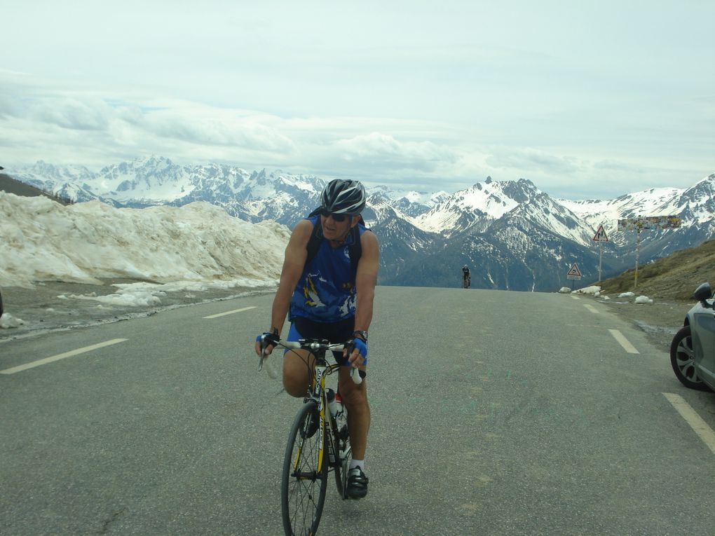 .....................LE COL DE L'IZOARD ...........