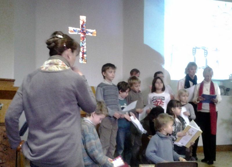 Fête anticipée de Noël au temple de l'Eglise protestante unie de Narbonne. Dimanche  16/12/2012, de 15 à 17h30.