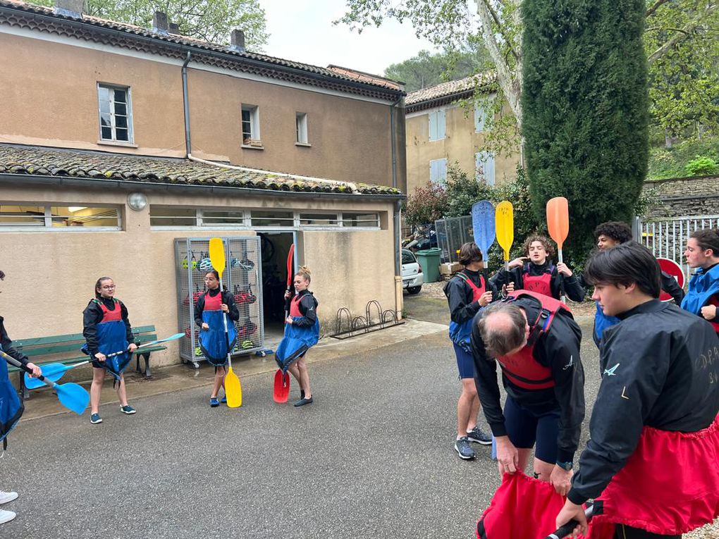 SÉJOUR OPTION EPS À FONTAINES DE VAUCLUSE - &quot;Folio d'une semaine de déglingos !&quot;