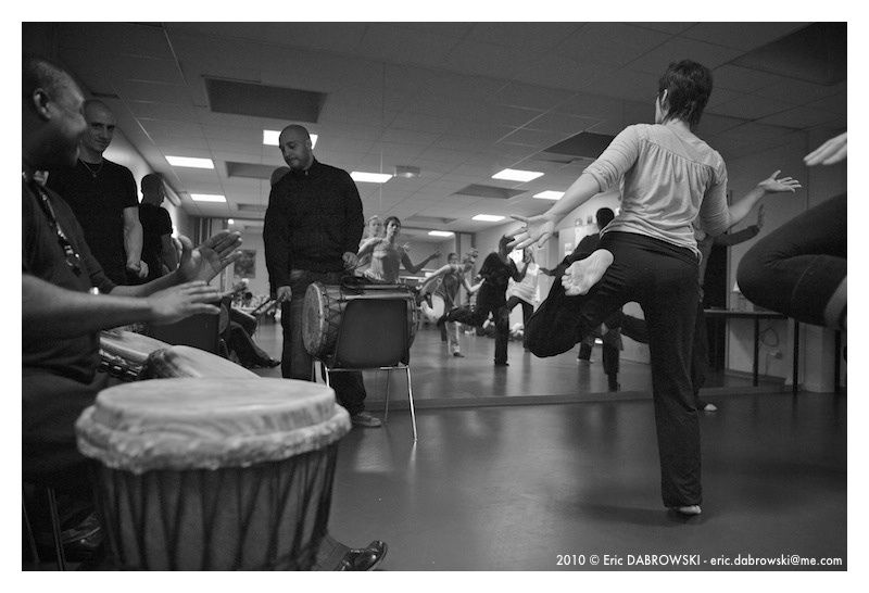 Photos d'Eric Dabrowski prises lors d'un cours pour adultes fin 2009. Un grand merci à lui !
eric.dabrowski@me.com