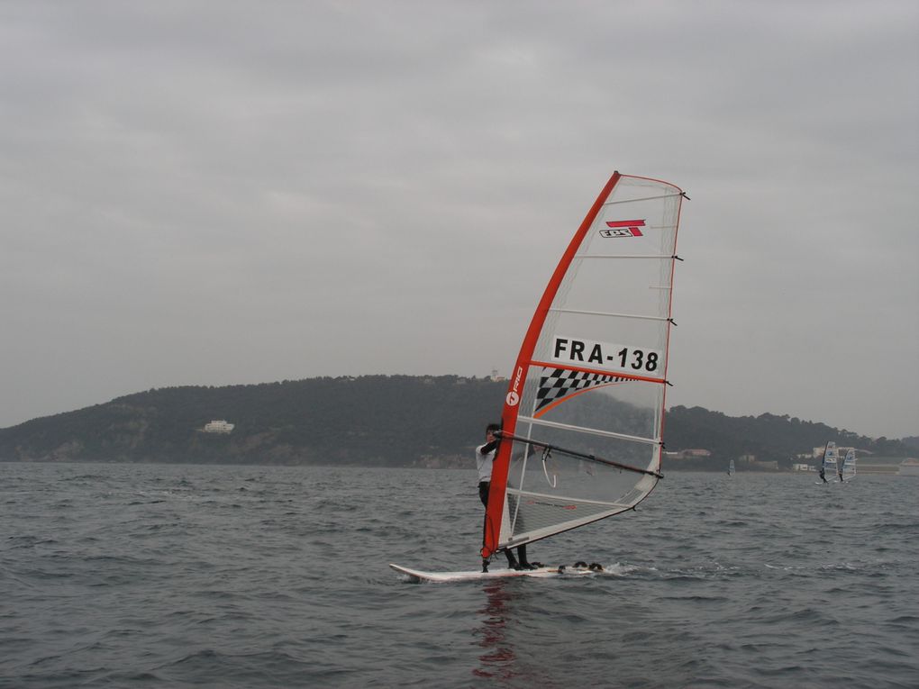 planche a voile en grande rade