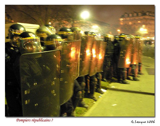 Souvenir, souvenir, les manifestations anti-CPE de 2006... Le peuple français est frondeur...