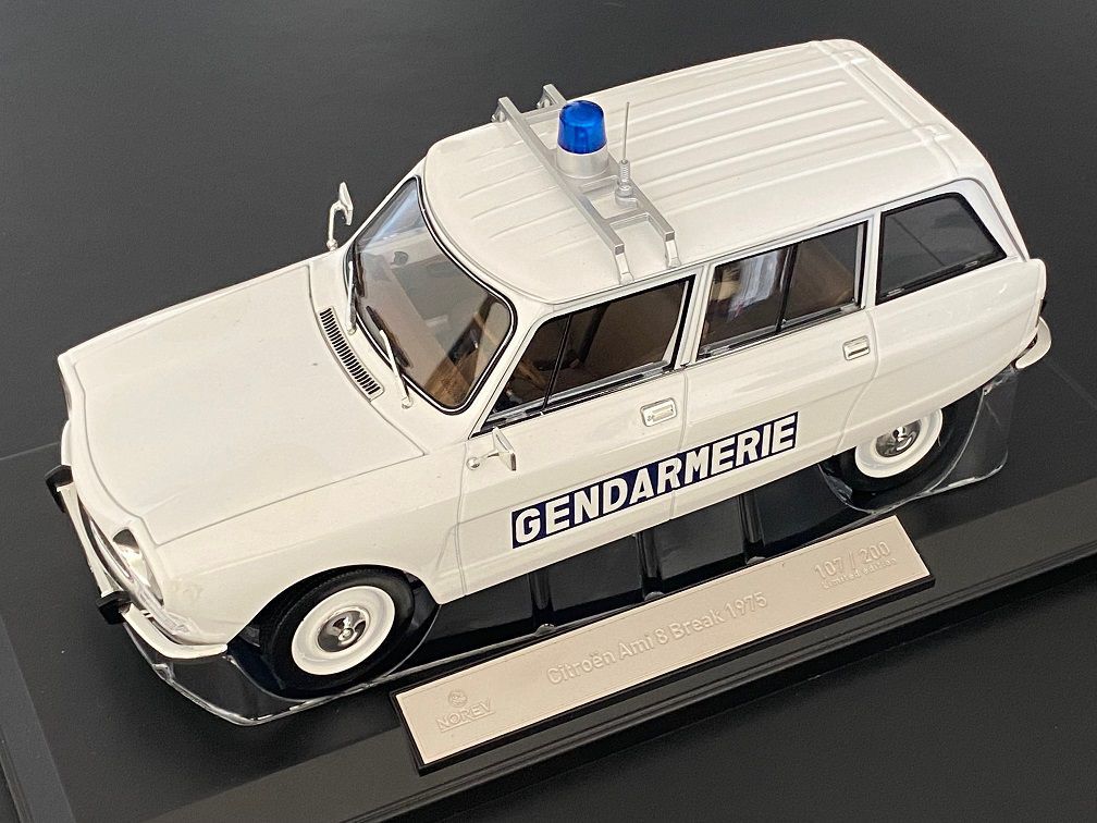 Citroën Ami 8 Break Gendarmerie (Norev - 1/18) ​- article complété 