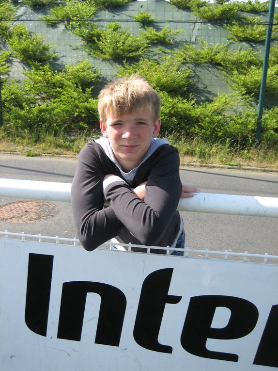 Match amical contre les U19 de Lannion FC.
L'objectif étant de marquer la fin de saison avec un MacDonald après le match.
Un énorme MERCI à tous pour l'ensemble de la saison.