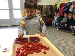 Les PS Étincelle mangent du rouge !