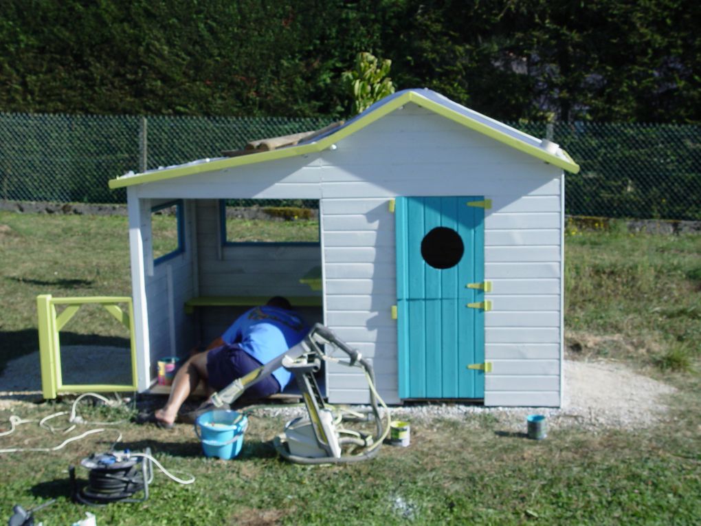 Construction de la cabane de SACHA