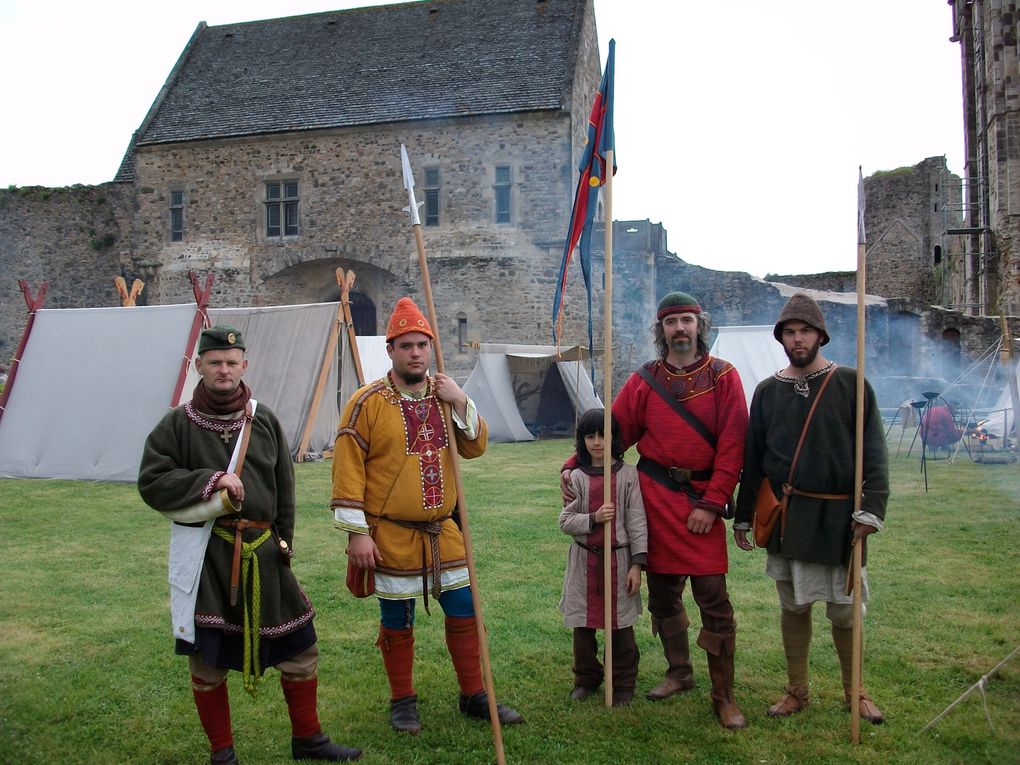 photos 1-2:La compagnie Foulques-Nerra (Anjou et Maine à l'an mil), photos 3-4 Hag'Dik (Normandie ducale XIè)