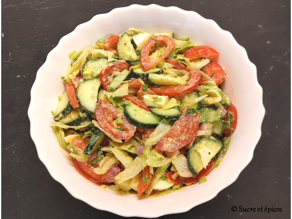 Salade de légumes aux oeufs - Recette en vidéo