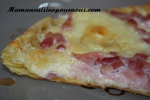 Tarte Mozza-jambon-lardons