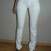 Pantalon Bershka blanc (10 euros)