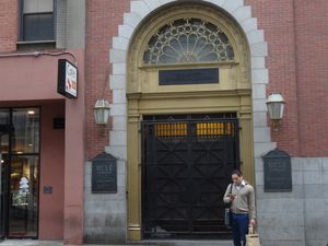 Boston - Des portes, Encore et Toujours 