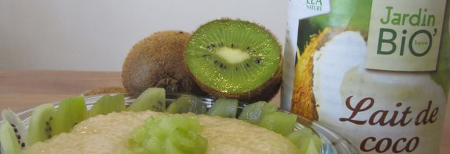 Tapioca au lait de coco et kiwi