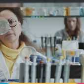 'Électrons libres', le documentaire qui célèbre les femmes scientifiques