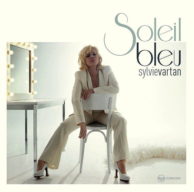 Album- Sylvie Vartan, Soleil Bleu 2010