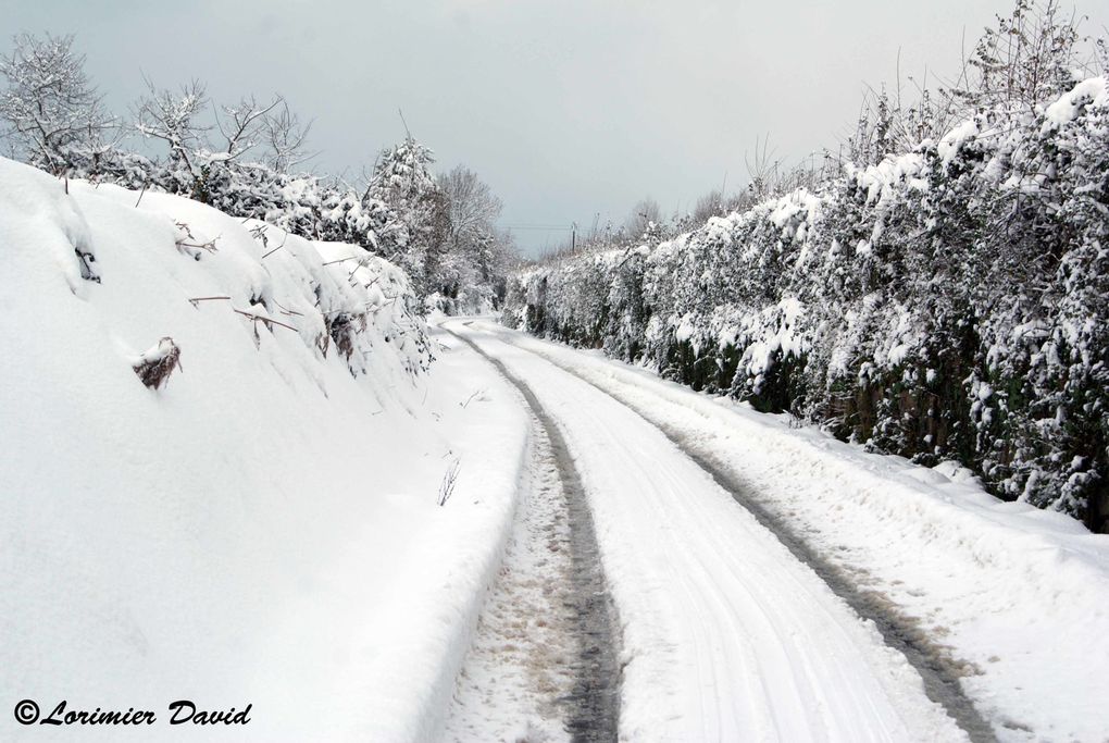 Album - neige-saint-pierre-eglise-2-decembre