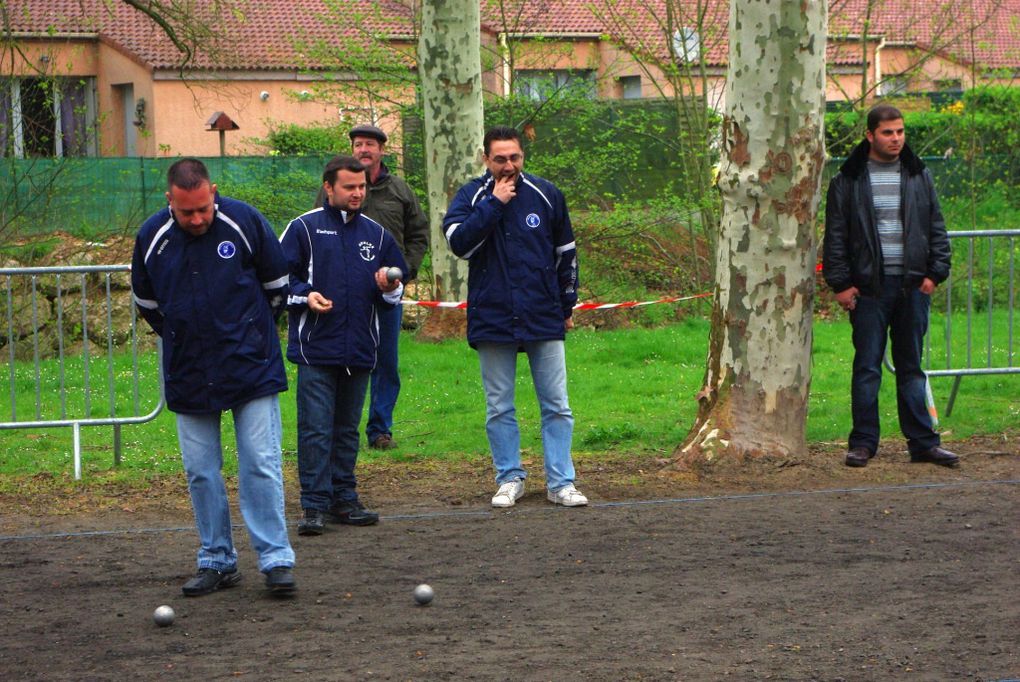 Album - 2011 / Championnat-Triplette-Homme-a-St-LYS-03.04.2011