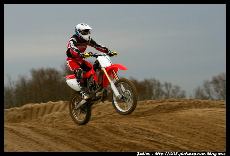 Photos des éssais de préparation à l'enduro du Touquet 2008 à Loon-Plage (59).