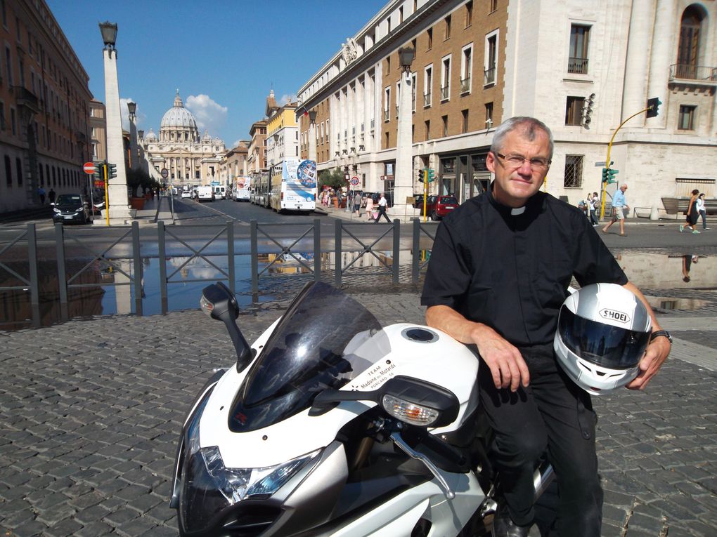 Des nouvelles du père JF à Rome (1)