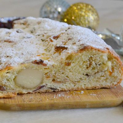 Stollen à la pâte d'amande
