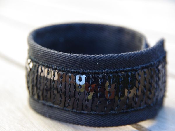 Bracelet paillettes noires
