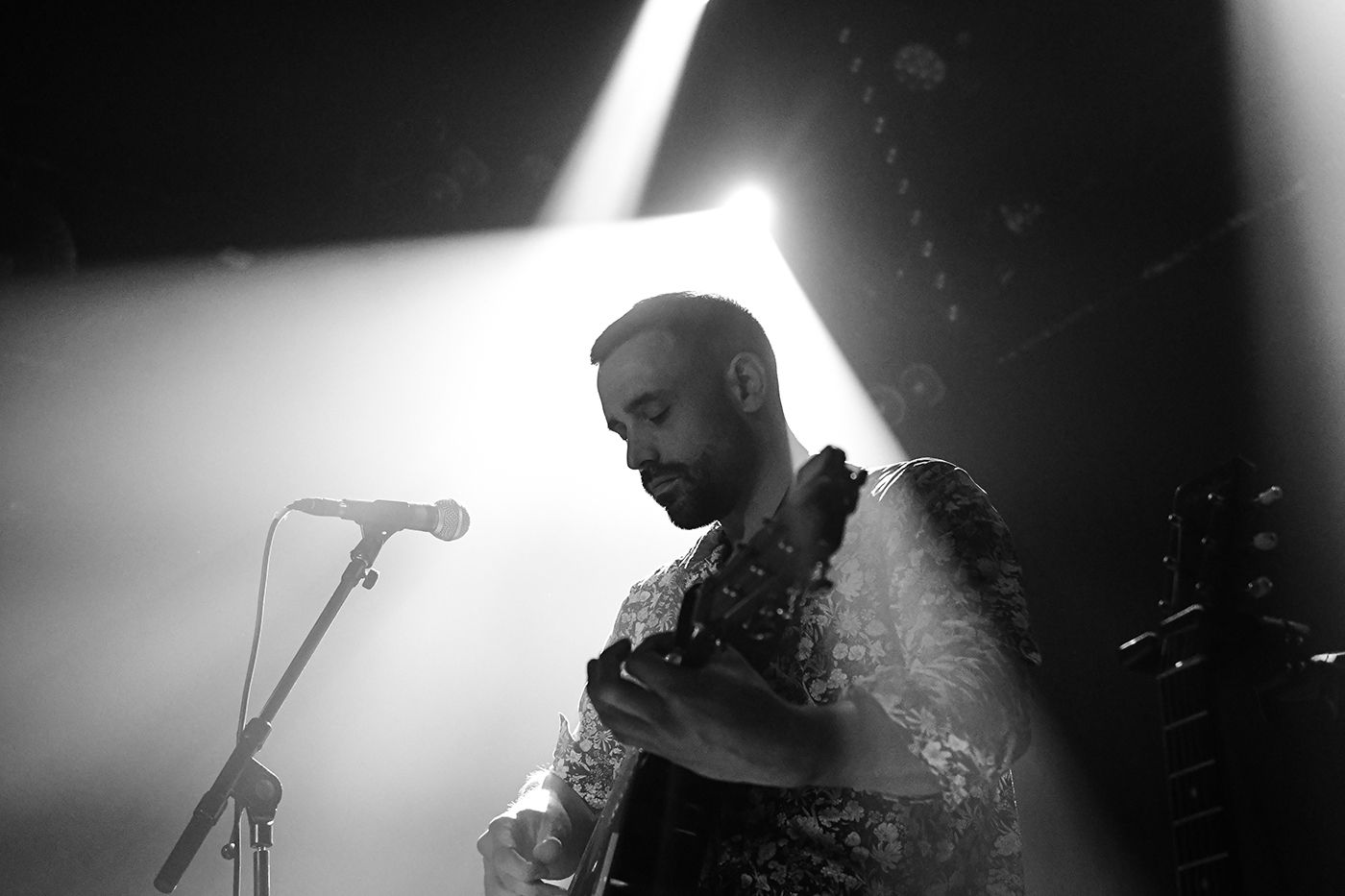 Louis Durdek route avec l'album Unnamed Road