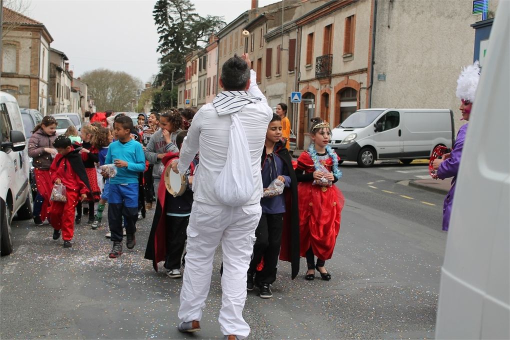 Mercredi 2 avril 2014 carnaval dans les rues de Graulhet...